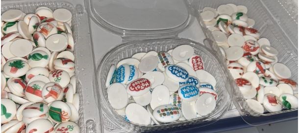 Сахарная табличка в ассортименте, Новый Год, 2гр, цена за 1 фигурку, d=2,5-3см 77600 - фото 14340